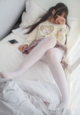 女秘书的条件在线_4KHD在线观看